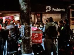 Denuncian más de 450 despidos en Pedidos Ya: amenazan con protestar en casas de comida