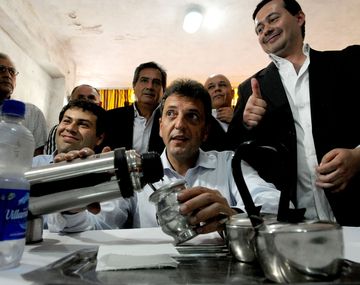 Massa dice que la Provincia es la que autoriza a los countries