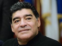 maradona, duro contra tevez: me rompio los huevos que no pateara el penal maradona, duro contra tevez: me rompio los huevos que no pateara el penal