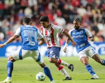 Unión visita a Cruzeiro para cerrar un semestre olvidable en la Sudamericana