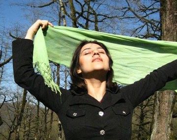 La creadora de la web de mujeres iraníes sin velo fue amenazada de muerte