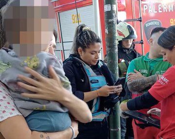Colegiales: rescatan a un bebé de un año que quedó encerrado en un auto