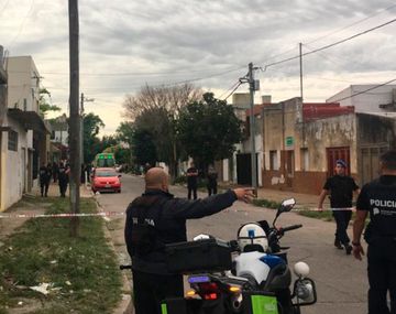 Tensión en Tolosa: se atrincheró un hombre que mató a su hijastro e hirió a su pareja