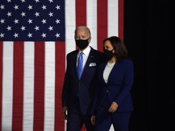 Joe Biden celebró el anuncio de la vacuna de Pfizer pero reforzó la importancia del tapabocas como profilaxis