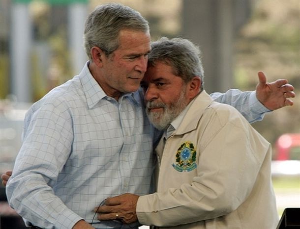 BUSH Y LULA