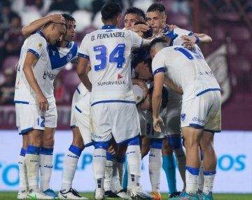 Vélez igualó con Godoy Cruz pero se fue con buenas sensaciones