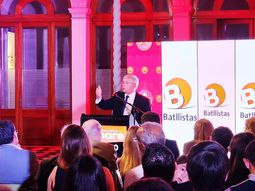 Batllistas lanzó oficialmente la precandidatura presidencial de Tabaré Viera. Batllistas lanzó oficialmente la precandidatura presidencial de Tabaré Viera.