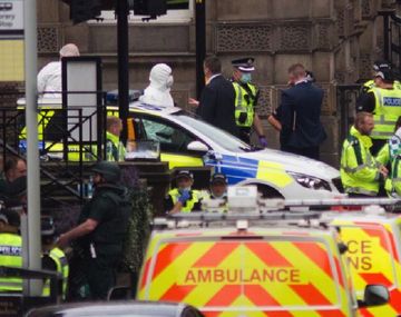 Un muerto y un policía gravemente herido en un ataque en Glasgow