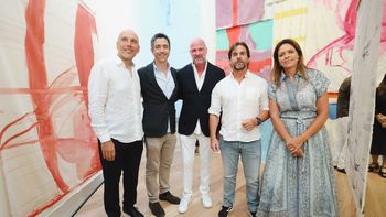 Pablo Monsuárez, Román Viñoly, Giuseppe Cipriani, Luis Lacalle Pou y Virginia Cervieri. Pablo Monsuárez, Román Viñoly, Giuseppe Cipriani, Luis Lacalle Pou y Virginia Cervieri.