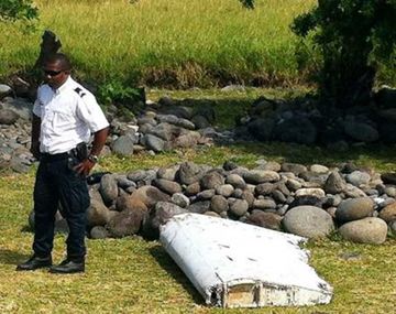 Confirman que los restos hallados en Francia son del vuelo Malaysian
