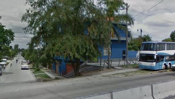 Boliches de Lomas de Zamora ofrecen guarda-armas a sus asistentes