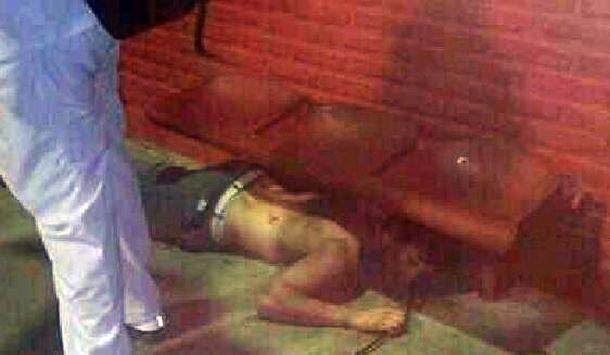 Así golpearon a los hinchas infiltrados de Boca en el Monumental