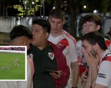 Hinchas de River se fueron antes del penal de Borja y celebraron un gol que no fue