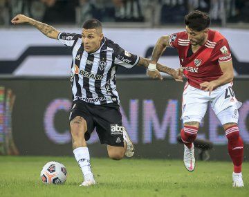 Mineiro goleó a River y lo eliminó de la Libertadores