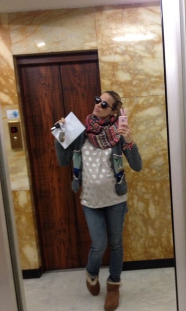 Chechu Bonelli votó en la embajada italiana