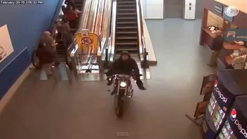 shopping: video de persecucion en moto shopping: video de persecucion en moto