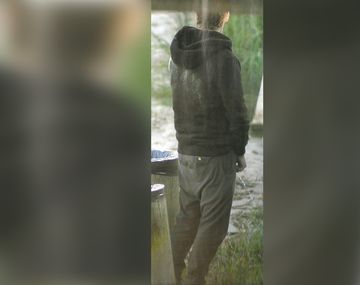 Desagradable: reconocido periodista hizo pis en una playa de Punta