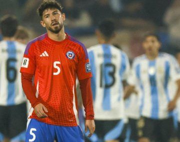 Chile quedó contra las cuerdas: la prensa estalló tras otra caída ante Argentina