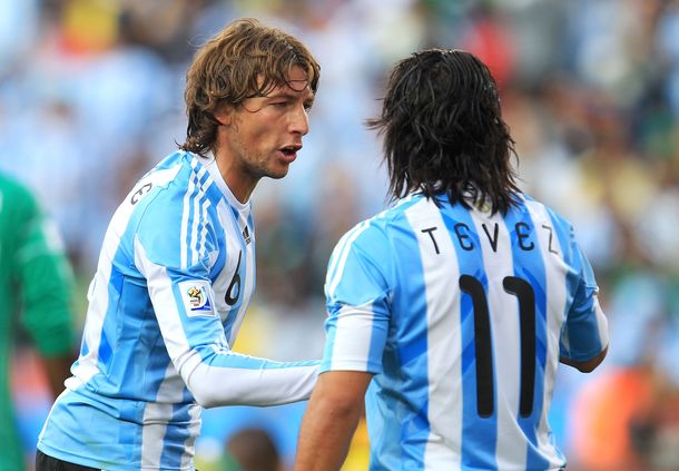 Gabriel Heinze y Carlos Tevez