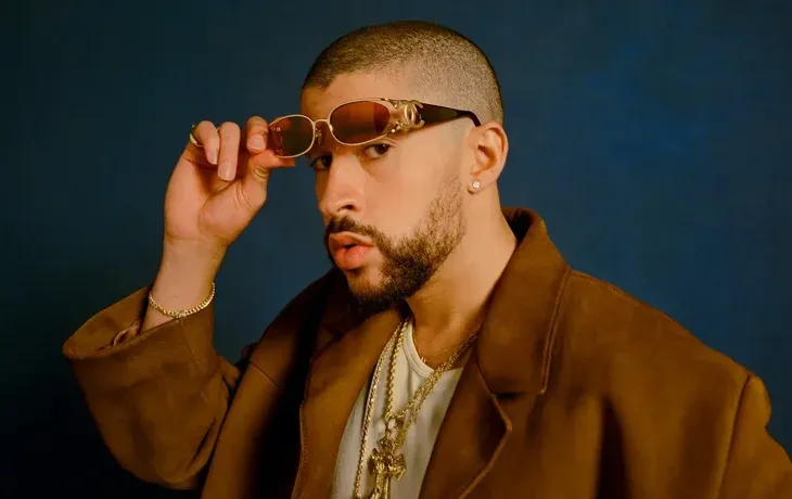Bad Bunny es el Rey del pop para Forbes y los fans de Michael Jackson estallan