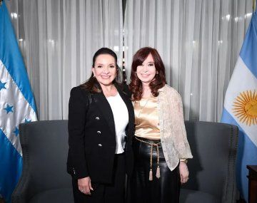 Cristina Kirchner recibió a la Presidenta de Honduras