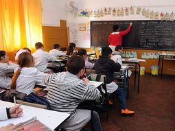 polemica propuesta: quieren que los docentes se hagan controles antidoping polemica propuesta: quieren que los docentes se hagan controles antidoping