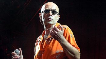 Jijiji cantado en japonés Jijiji cantado en japonés