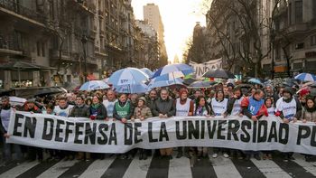 la justicia freno la aplicacion de la ley de financiamiento universitario hasta que se expida la corte suprema