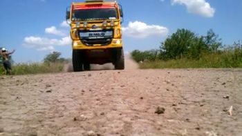 asi se ven los camiones del dakar en primera persona asi se ven los camiones del dakar en primera persona