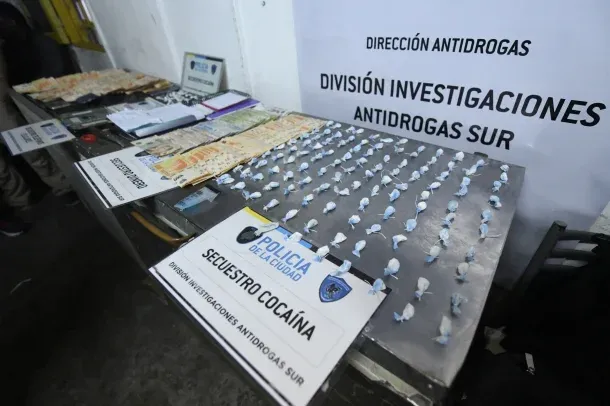 La Boca: la Policía desarticuló una banda narco tras realizar seis allanamientos