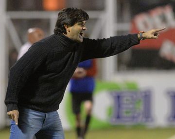 Se fue Forestello de Olimpo y más de la mitad de los equipos cambiaron de DT durante la Superliga