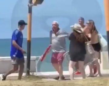 Asalto a plena luz del día en Mar del Plata: un turista fue atacado al llegar a la playa