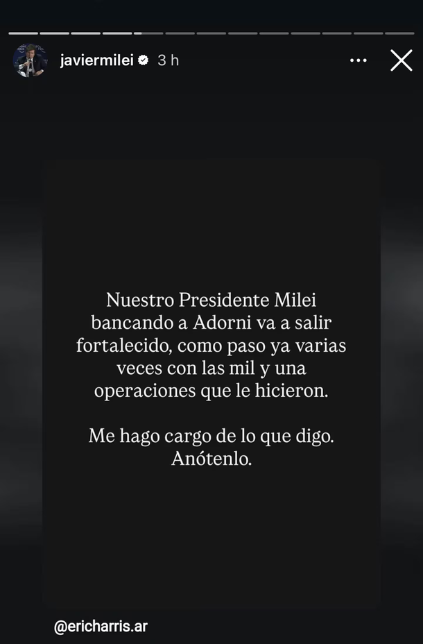 La insistente banca de Javier Milei a Manuel Adorni. La insistente banca de Javier Milei a Manuel Adorni. 