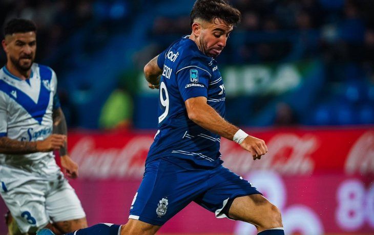 Gimnasia venció 1-0 a Vélez en Liniers y se metió en cuartos de final