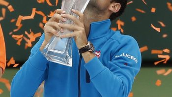 no lo pueden parar: djokovic consiguio un nuevo titulo y alcanzo el record de agassi no lo pueden parar: djokovic consiguio un nuevo titulo y alcanzo el record de agassi