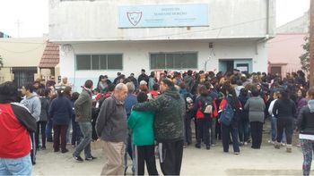 denuncian a profesor de plastica por abuso a una alumna de 7 anos denuncian a profesor de plastica por abuso a una alumna de 7 anos