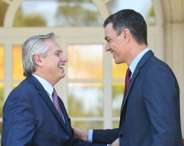 Alberto Fernández le agradeció a Pedro Sánchez el apoyo por el acuerdo con el FMI