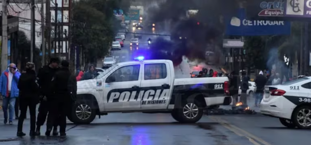 Misiones: la policía negó un acuartelamiento y reclama un aumento salarial superior al 100%