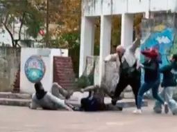 Violencia en una escuela de Entre Ríos. Violencia en una escuela de Entre Ríos.