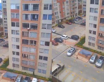Bogotá: una joven murió tras arrojarse de un 7° piso durante el terremoto