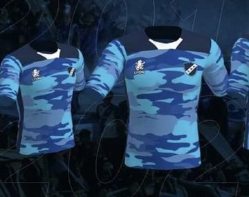 Los hinchas de Alvarado hicieron bajar una camiseta por llevar los colores de la Policía