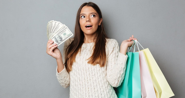 El signo del zodiaco que no puede evitar el gasto compulsivo y derrocha dinero