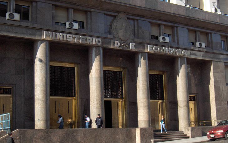 Massa anunciará el martes el nuevo esquema tarifario por regiones para luz, gas y agua