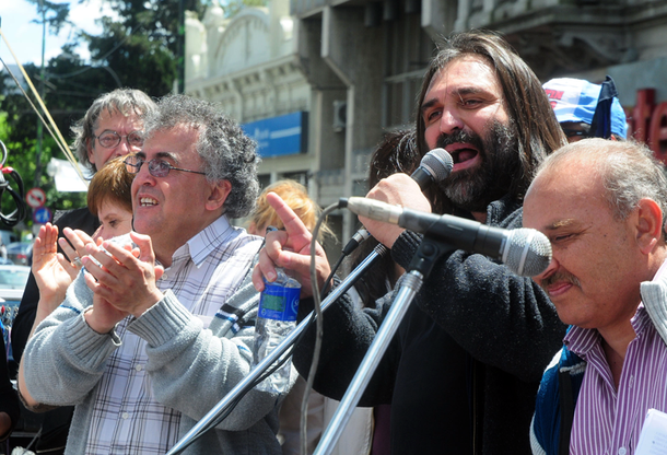 La Provincia le descontará el día a los docentes que paren
