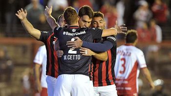 san lorenzo gano agonicamente y es el unico puntero del torneo san lorenzo gano agonicamente y es el unico puntero del torneo