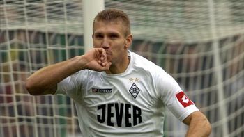 El ex futbolista brasileño Marcelo Pletsch fue detenido y enviado a prisión por transportar 793 kilos de marihuana El ex futbolista brasileño Marcelo Pletsch fue detenido y enviado a prisión por transportar 793 kilos de marihuana