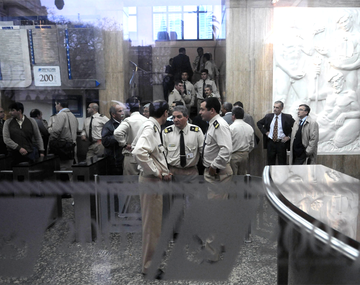 Prefectura mantiene la protesta y se sumó Gendarmería