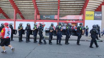 mataron a un hincha en la previa de san martin-belgrano mataron a un hincha en la previa de san martin-belgrano
