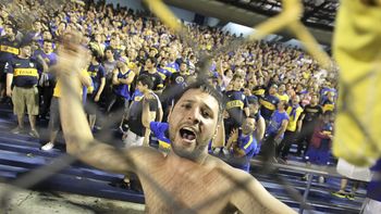la hinchada de boca en el superclasico la hinchada de boca en el superclasico