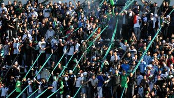 enfrentamiento entre dos facciones de la barra brava de nueva chicago enfrentamiento entre dos facciones de la barra brava de nueva chicago